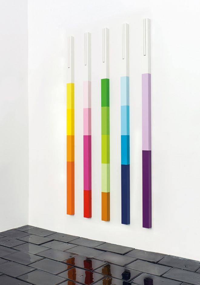 Schönbuch Designer Wandgarderobe Line Art Edition Holz 5er Set mehrfarbig rainbow Emmanuelle Moureaux  