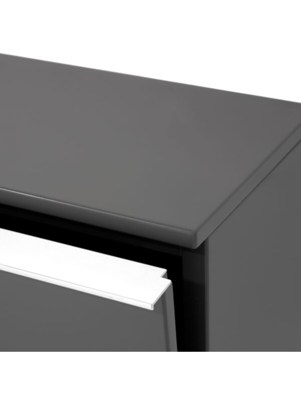 Lackierte Abdeckplatte