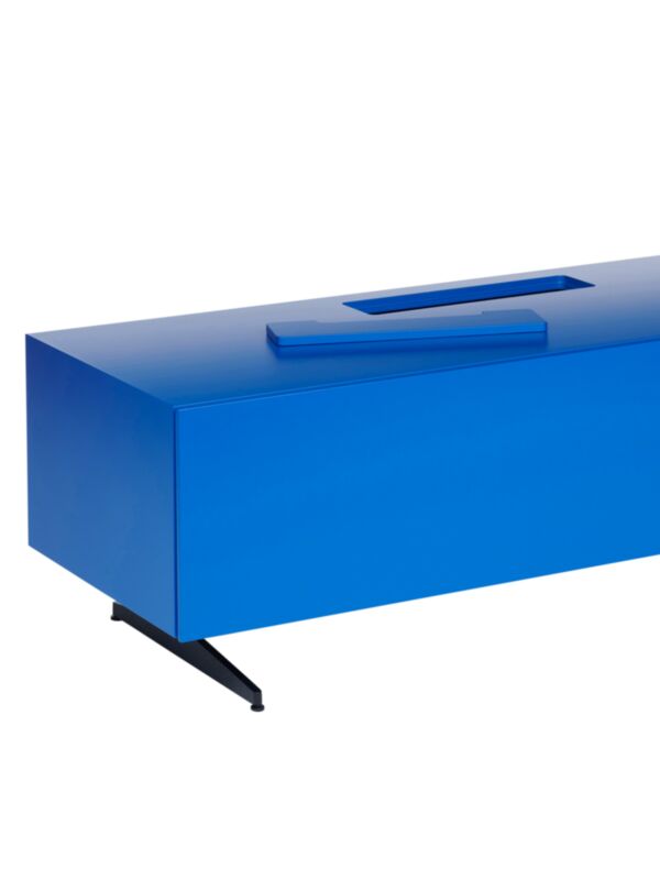 Klappenelement mit integriertem Kabeldurchlass