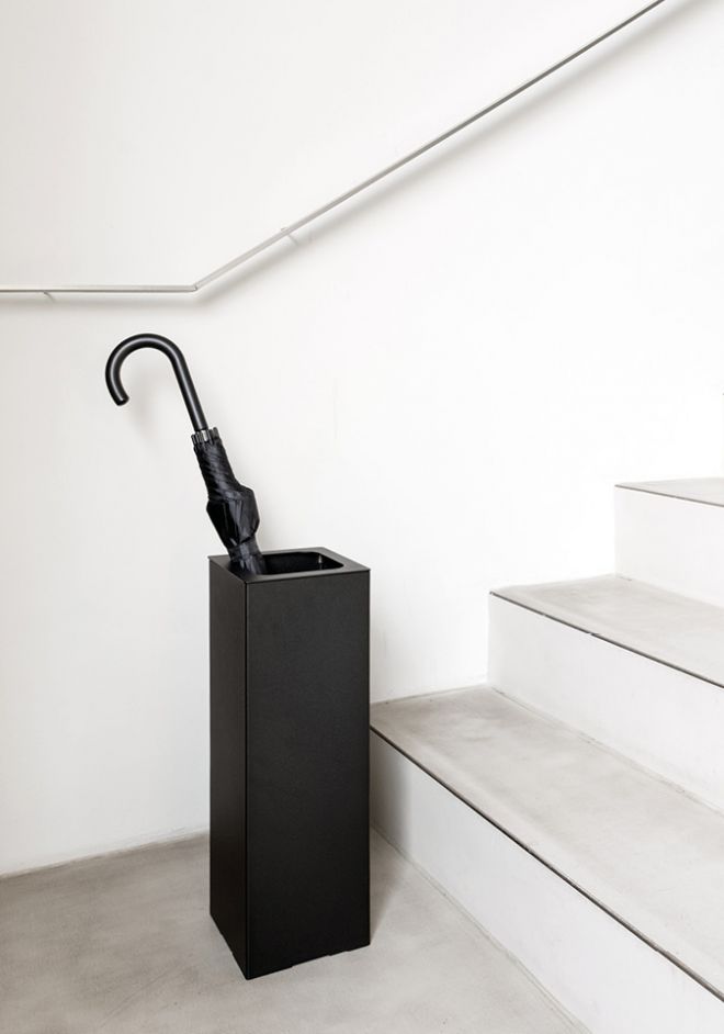 Schönbuch designer umbrella stand Angle metal angular black Designstudio Speziell