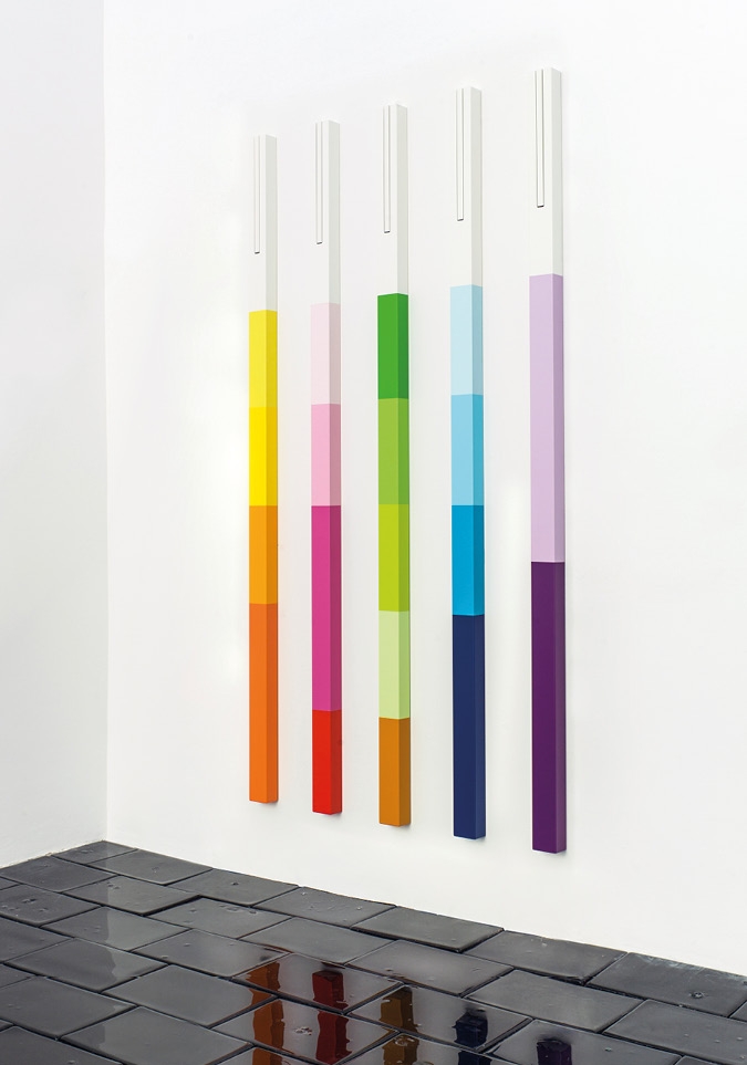 Schönbuch designer wall-mounted coat rack Line art edition wood set of 5 multicoloured rainbow Apartment 8 