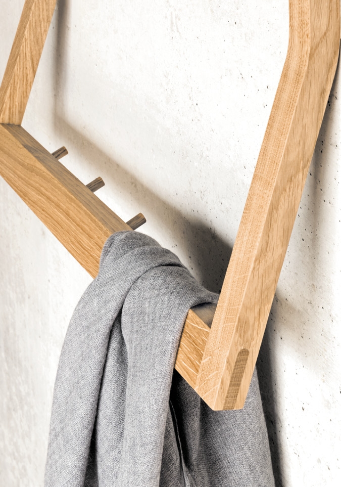 Schönbuch designer coat rack wall-mounted Sled solid wood oak Daniel Wehrli