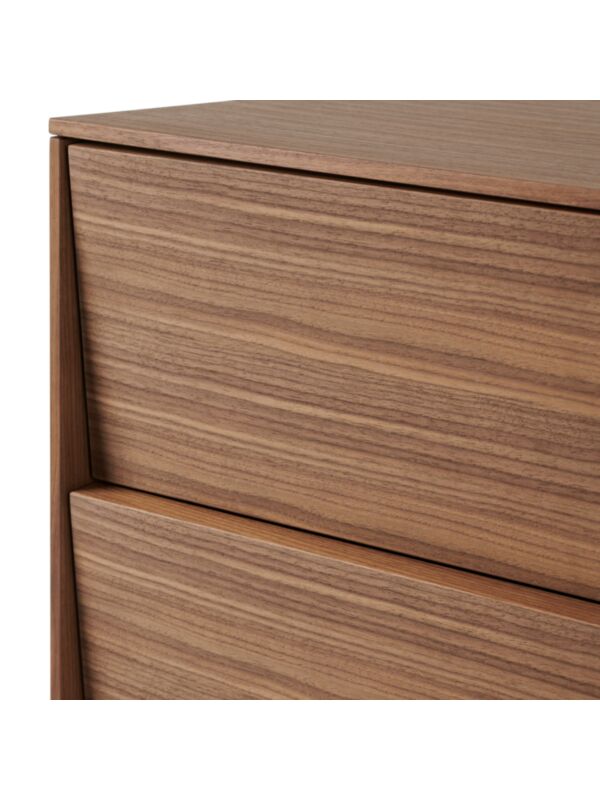 Inclined drawer fronts