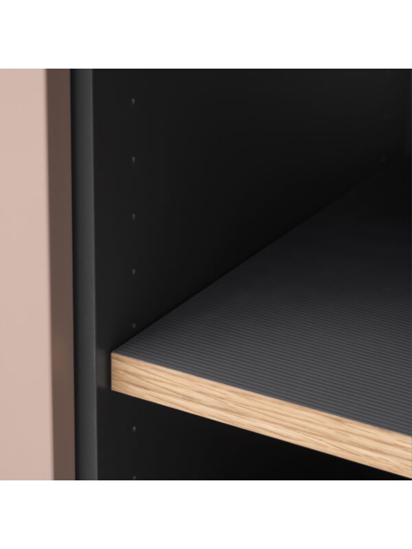 Shoe shelf with groove mat and oak trim strip