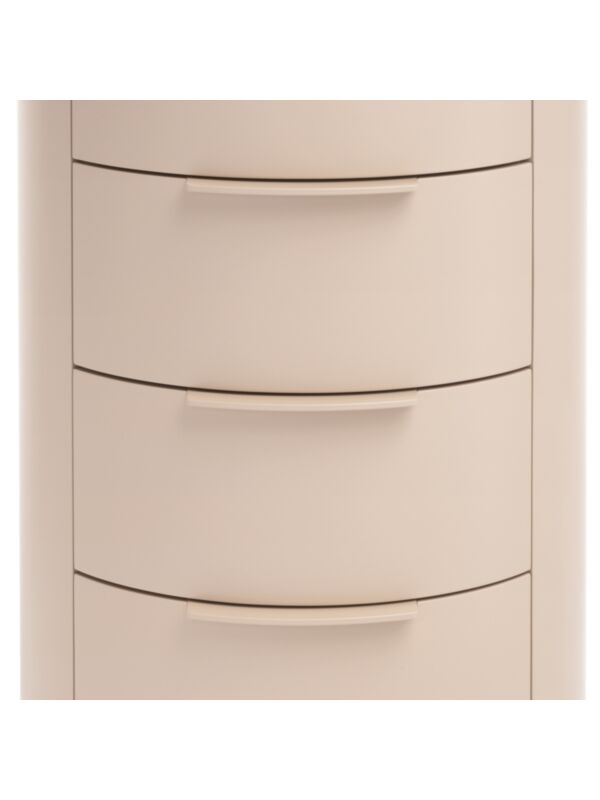 Exterior drawers with flat matt-painted grips 